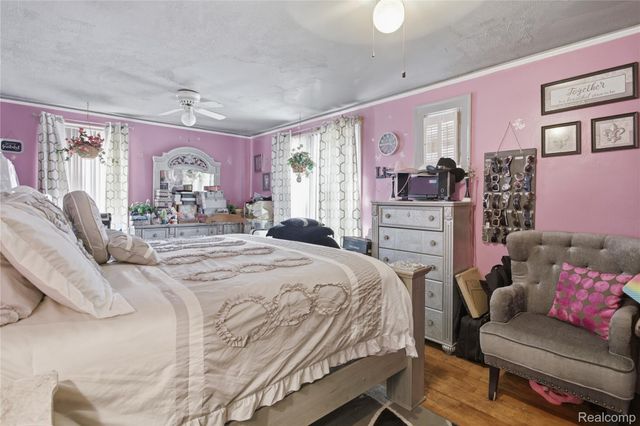 15400 Cruse Street, Detroit, MI 48227