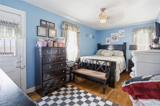 15400 Cruse Street, Detroit, MI 48227