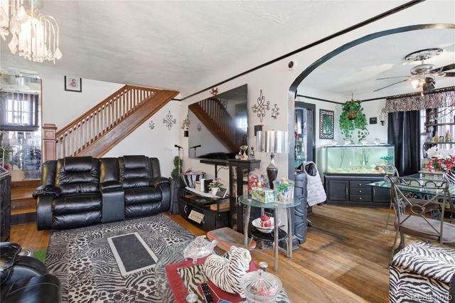 15400 Cruse Street, Detroit, MI 48227