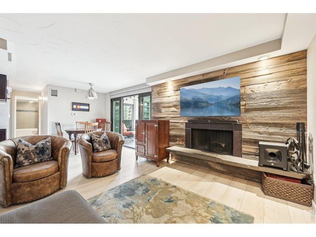 2 Adams St 705, Denver, CO 80206
