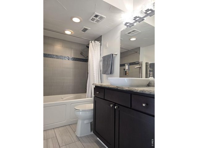 2 Adams St 705, Denver, CO 80206