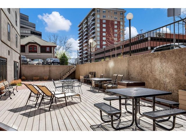 2 Adams St 705, Denver, CO 80206