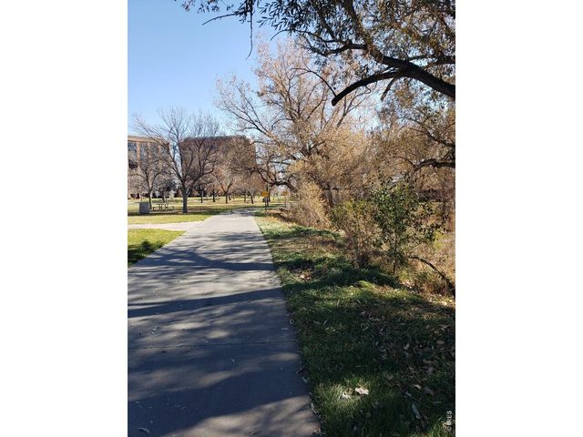 2 Adams St 705, Denver, CO 80206