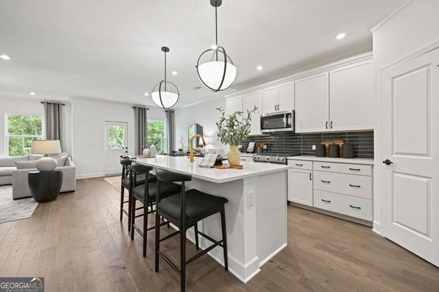 6134 Marigold Way, Atlanta, GA 30349