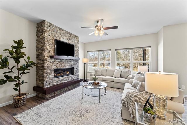 7368 Kindlewood Drive, Edwardsville, IL 62025