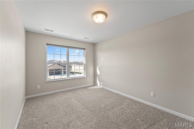 7368 Kindlewood Drive, Edwardsville, IL 62025