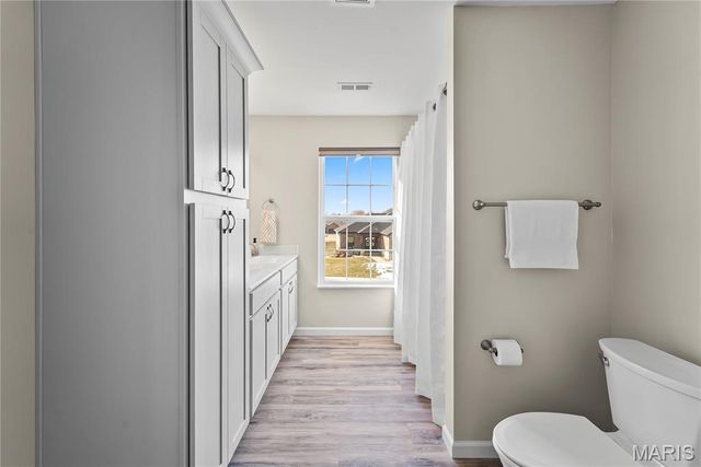 7368 Kindlewood Drive, Edwardsville, IL 62025