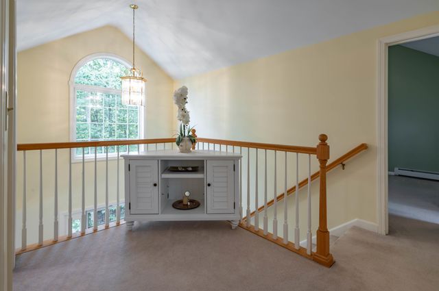 5 Blake Road, Raymond, NH 03077