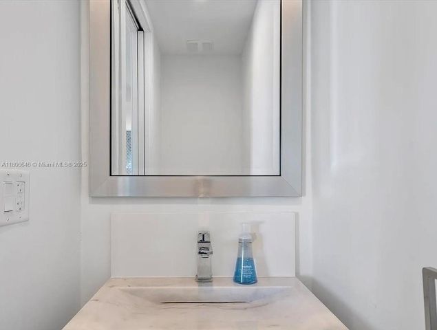 332 Balboa St 0, Hollywood, FL 33019