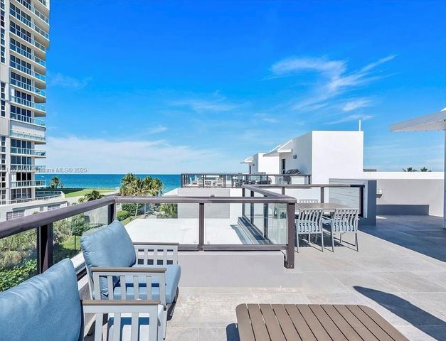 332 Balboa St 0, Hollywood, FL 33019