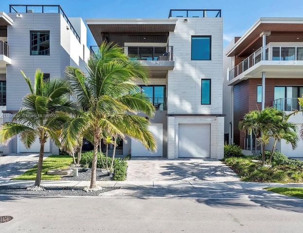 332 Balboa St 0, Hollywood, FL 33019