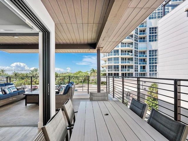 332 Balboa St 0, Hollywood, FL 33019