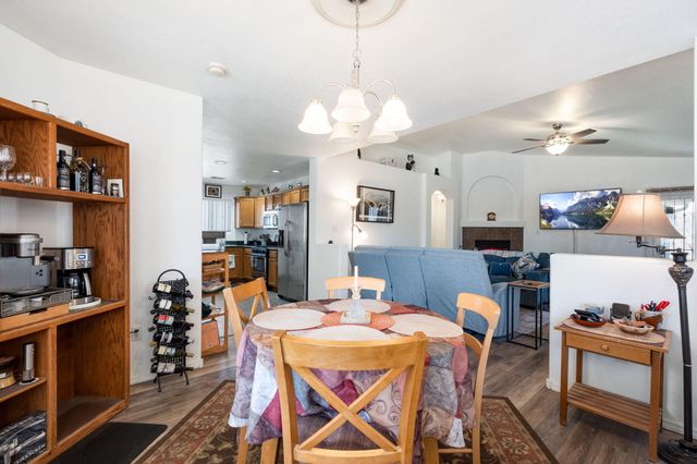 9123 Blue Meadow Trail SW, Albuquerque, NM 87121