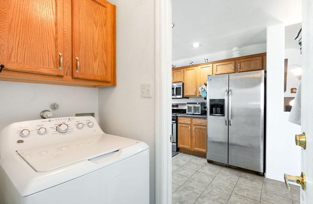 9123 Blue Meadow Trail SW, Albuquerque, NM 87121