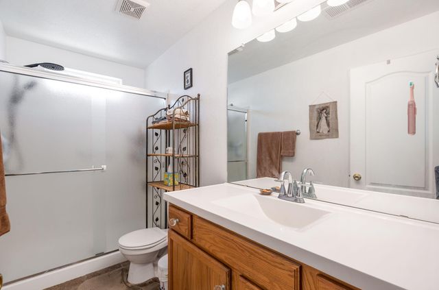 9123 Blue Meadow Trail SW, Albuquerque, NM 87121