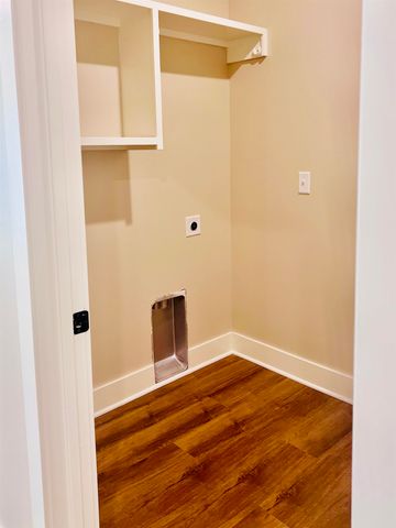 3738 S Bluelake Street, Wichita, KS 67215