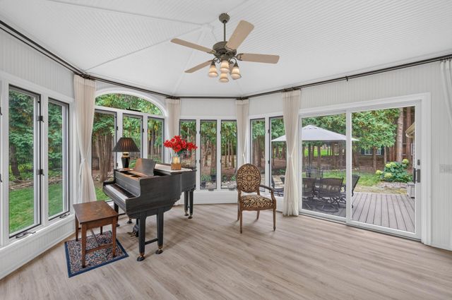 7829 Somerset Circle, Woodbury, MN 55125