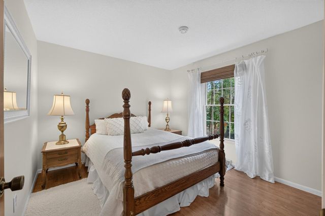 7829 Somerset Circle, Woodbury, MN 55125