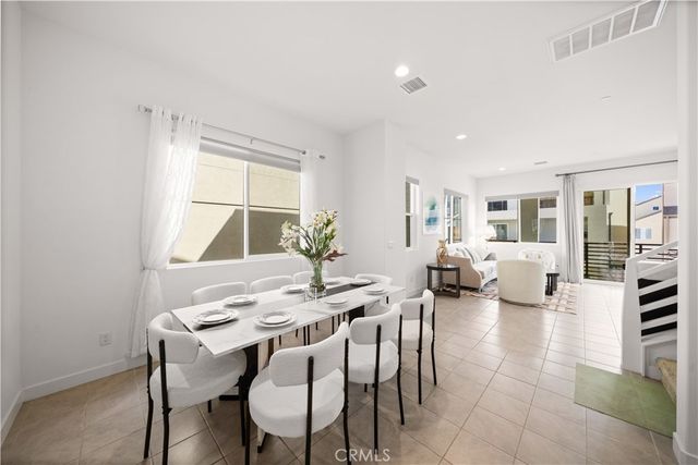 351 Baluster, Irvine, CA 92618