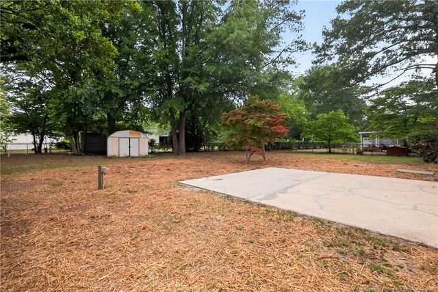3721 Berger Drive, Fayetteville, NC 28304