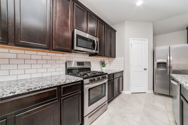 18326 Arcola Bay Lane, Richmond, TX 77407