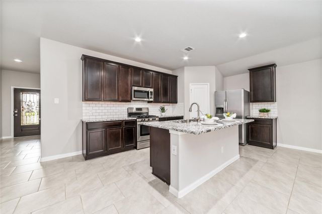 18326 Arcola Bay Lane, Richmond, TX 77407