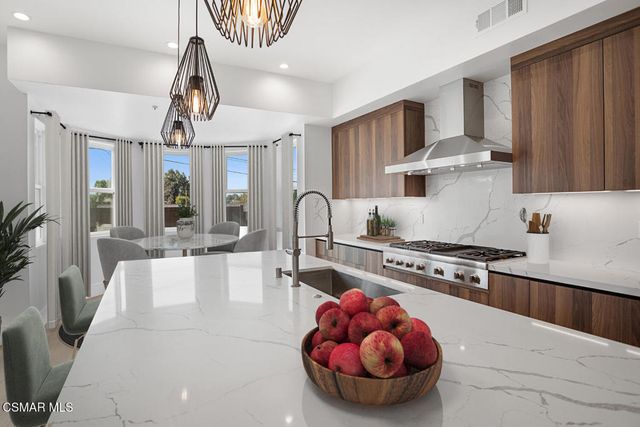 315 Toyon Court, Thousand Oaks, CA 91362