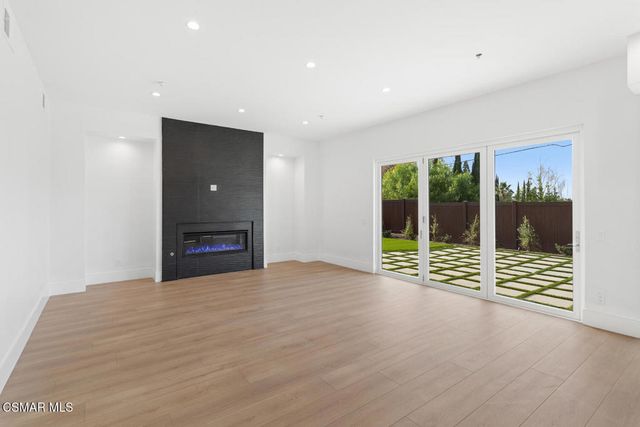 315 Toyon Court, Thousand Oaks, CA 91362