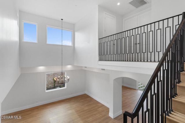 315 Toyon Court, Thousand Oaks, CA 91362