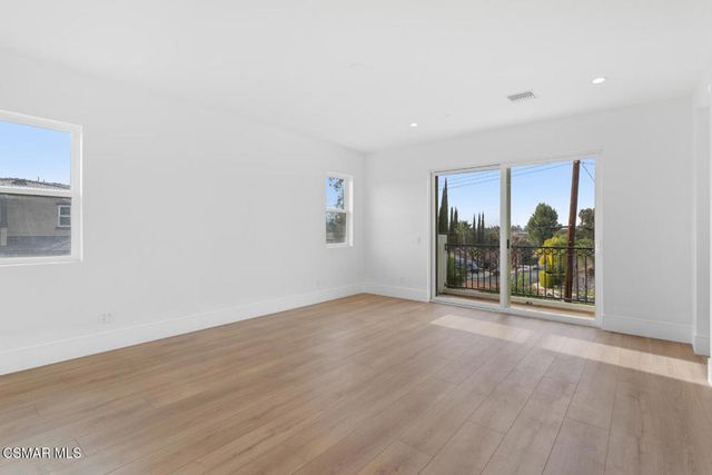 315 Toyon Court, Thousand Oaks, CA 91362