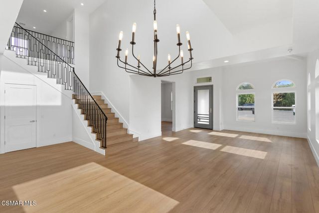 315 Toyon Court, Thousand Oaks, CA 91362