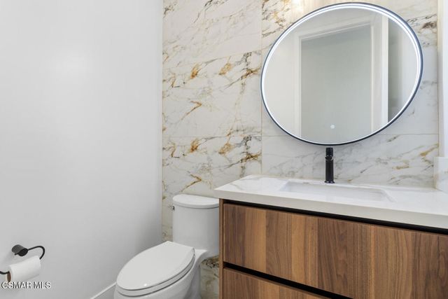 315 Toyon Court, Thousand Oaks, CA 91362