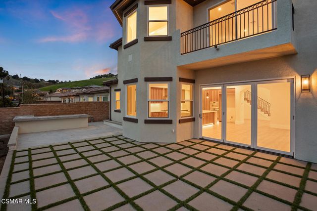 315 Toyon Court, Thousand Oaks, CA 91362