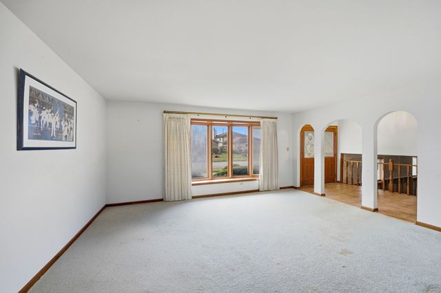 20152 Juniper Avenue, Lynwood, IL 60411