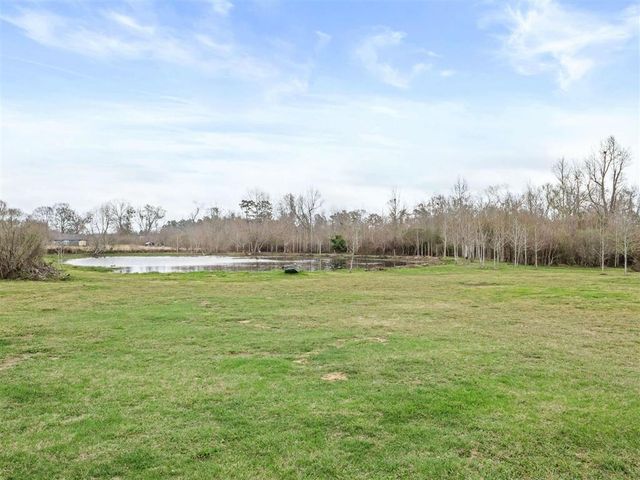 1162 HWY 27, Dequincy, LA 70633