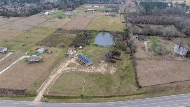 1162 HWY 27, Dequincy, LA 70633