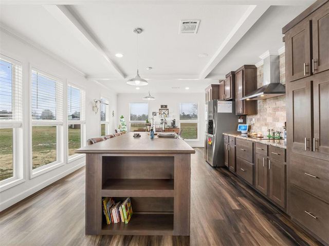 1162 HWY 27, Dequincy, LA 70633