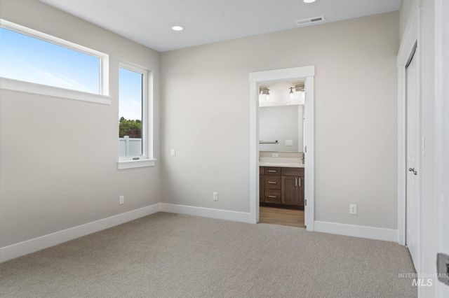 106 W Allspice Ct, Kuna, ID 83634