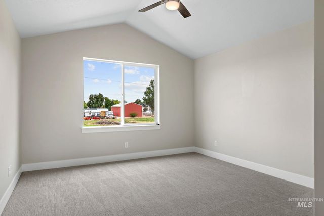 106 W Allspice Ct, Kuna, ID 83634