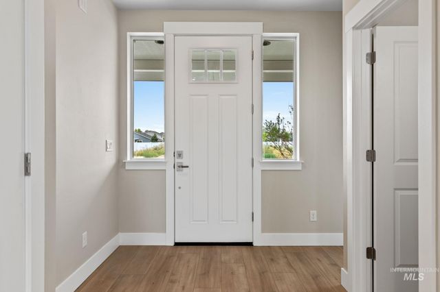 106 W Allspice Ct, Kuna, ID 83634