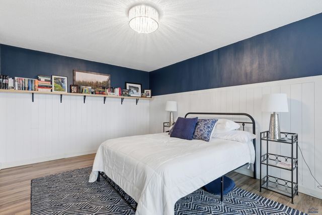 1146 LOOKOUT LN, Rapid City, SD 57701