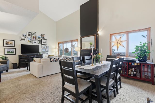 1146 LOOKOUT LN, Rapid City, SD 57701