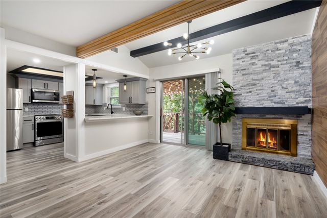 2703 Meadowstone Court, Carrollton, TX 75006