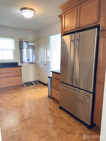 27 rector Avenue, Woodbridge Proper, NJ 07095