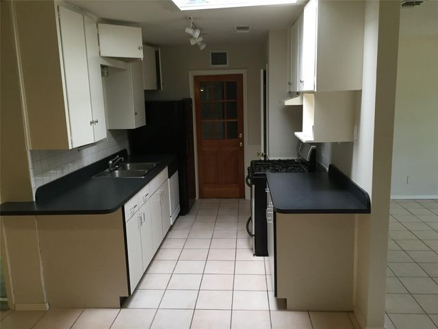 4623 Philco DR, Austin, TX 78745