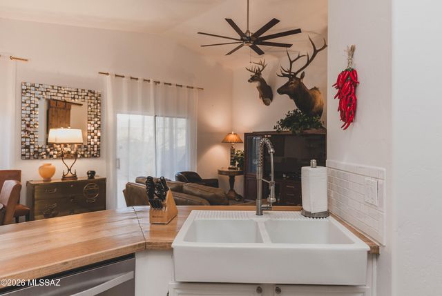 10630 E Northern Crest Drive, Tucson, AZ 85748