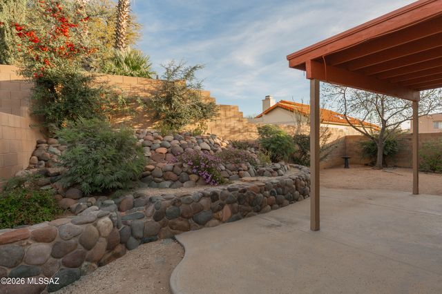 10630 E Northern Crest Drive, Tucson, AZ 85748