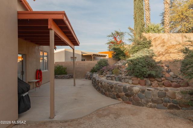 10630 E Northern Crest Drive, Tucson, AZ 85748