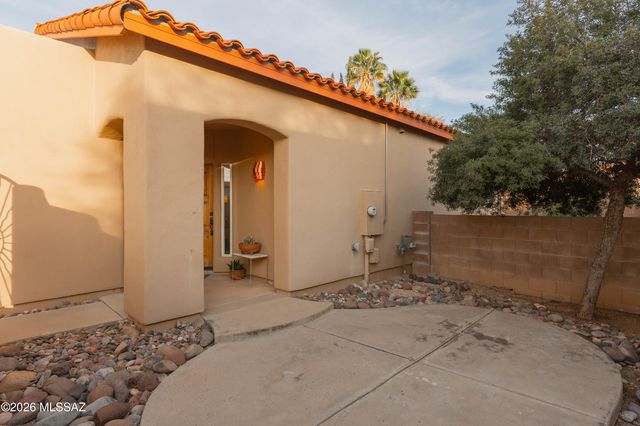 10630 E Northern Crest Drive, Tucson, AZ 85748