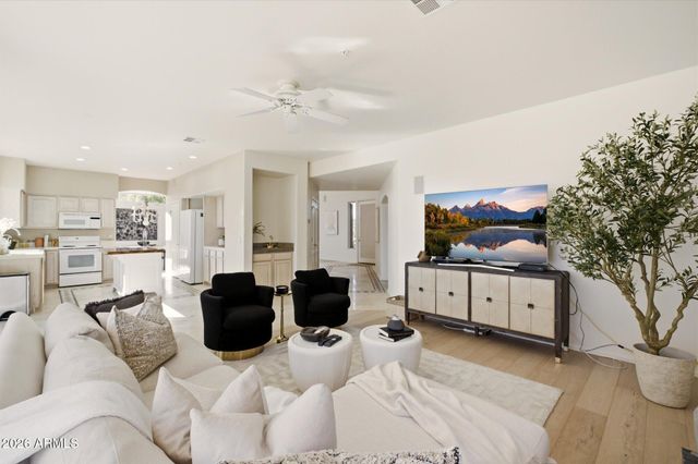 9071 E LA POSADA Court, Scottsdale, AZ 85255